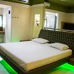 Netuno Motel (Adults Only)