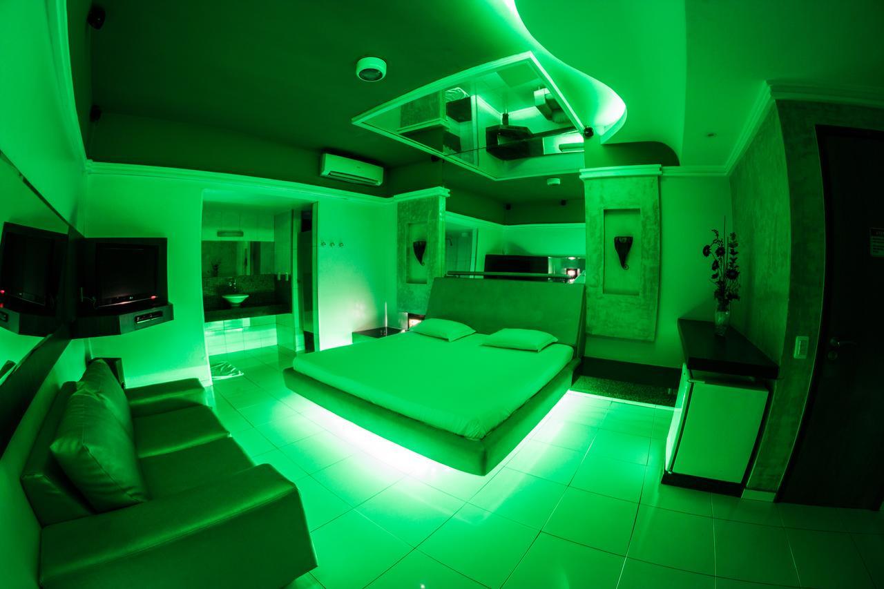 Netuno (adults Only) Love hotel
