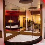 Netuno Motel (Adults Only)